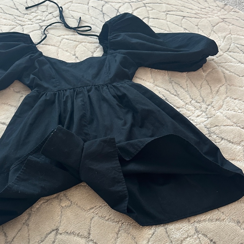 Abercrombie & Fitch Black Puff Sleeve Romper - Picture 6 of 12